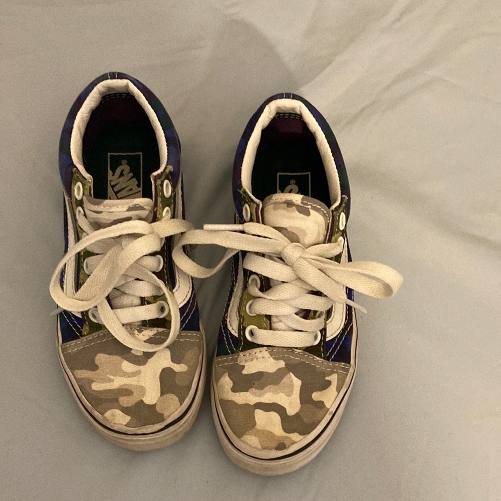 Like new kids vans